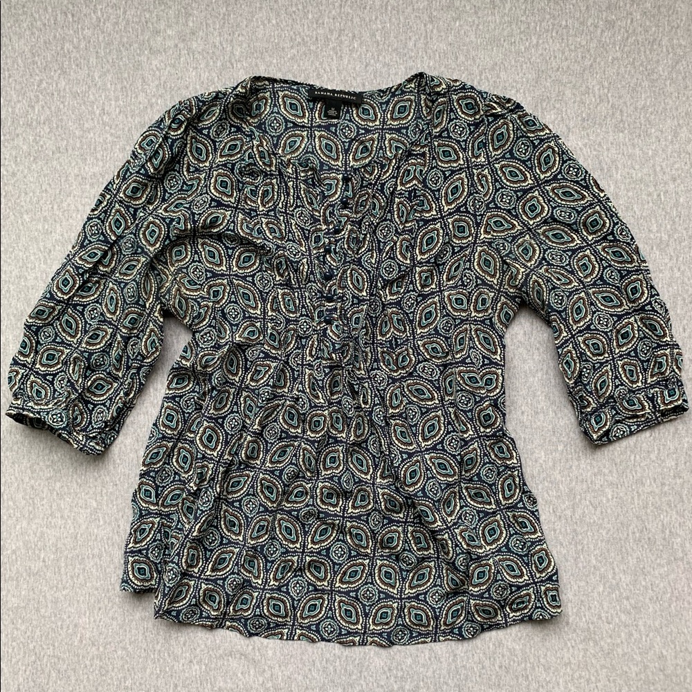 BR 100% silk paisley blouse
